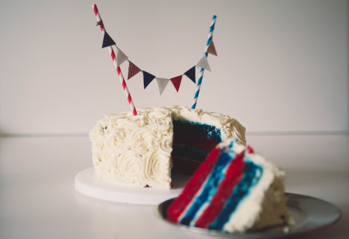 layer cake,cake bleu blanc rouge,flamant rose le blog